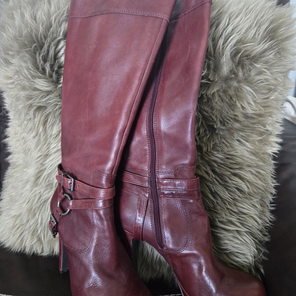 Gianni Bini Women's Burgundy Leather Knee-High Boots